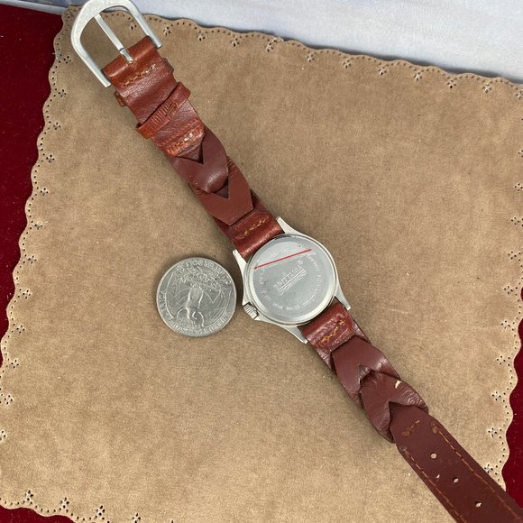 Vintage Brittania Watch Satin Silver Tone Stainless Steel - Picture 6 of 7